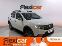 Usado Dacia Sandero Acces 75 CV (55 kW) 2019 Blanco Utilitario