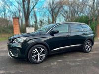 Usado Peugeot 5008 Allure 131 CV (96 kW) 2019 Negro SUV