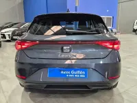 Usado Seat Leon Style 116 CV (85 kW) 2025 Gris / plata Berlina