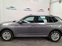 Usado Skoda Kamiq Ambition 110 CV (80 kW) 2023 Gris / plata SUV