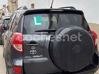 Usado Toyota RAV4 Premium 177 CV (130 kW) 2007 Gris / plata SUV