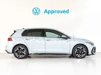 Usado VW Golf VIII R-line 150 CV (110 kW) 2025 Azul Berlina