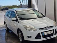 Usado Ford Focus Trend 95 CV (69 kW) 2014 Blanco Utilitario