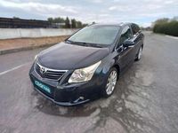 Usado Toyota Avensis Premium 150 CV (110 kW) 2010 Negro Familiar