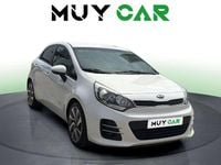 Usado Kia Rio 75 CV (55 kW) 2016 Blanco Utilitario