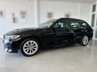 Usado BMW 318 Comfort Edition 150 CV (110 kW) 2022 Negro Familiar