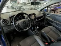 Usado Renault Clio IV Zen 120 CV (88 kW) 2018 Azul Berlina