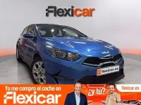 Usado Kia Ceed 136 CV (100 kW) 2023 Azul Utilitario