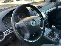 Usado Skoda Octavia Active 105 CV (77 kW) 2008 Azul Berlina