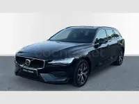 Usado Volvo V60 Core 197 CV (144 kW) 2025 Negro Familiar