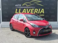 Usado Toyota Yaris 99 CV (72 kW) 2016 Rojo Berlina
