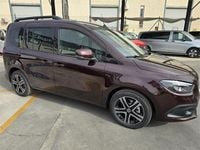 Nuevo Mercedes T180 116 CV (85 kW) 2025 Plata helvin Monovolumen