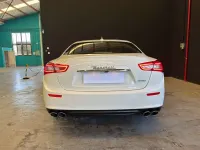 Usado Maserati Ghibli 272 CV (200 kW) 2015 Blanco Berlina
