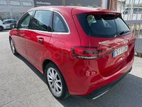 Usado Mercedes B180 116 CV (85 kW) 2020 Rojo Monovolumen