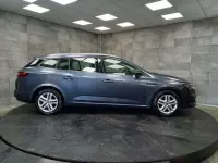 Usado Renault Mégane GrandTour 116 CV (85 kW) 2020 Gris Familiar