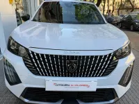 Usado Peugeot 2008 Allure 130 CV (95 kW) 2024 Blanco SUV