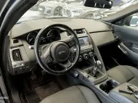 Usado Jaguar E-Pace Pure 180 CV (132 kW) 2019 Negro SUV