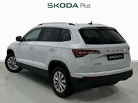 Usado Skoda Karoq Ambition 110 CV (80 kW) 2022 Blanco SUV