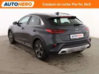 Usado Kia XCeed 141 CV (103 kW) 2021 Gris SUV