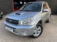 Usado Toyota RAV4 Sol 116 CV (85 kW) 2006 Gris / plata SUV