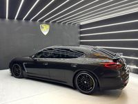 Usado Porsche Panamera Turbo S Executive 570 CV (419 kW) 2014 Negro Berlina