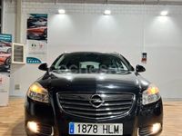 Usado Opel Insignia Sportive 160 CV (117 kW) 2012 Marrón Familiar
