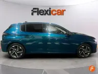 Usado Peugeot 308 Allure 130 CV (95 kW) 2024 Verde Berlina