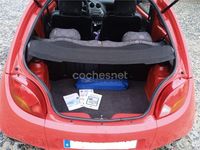 Usado Ford Ka 70 CV (51 kW) 2004 Rojo Utilitario