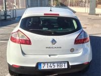 Usado Renault Mégane Dynamique 110 CV (80 kW) 2011 Blanco Berlina