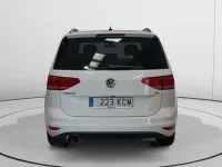 Usado VW Touran Advance 150 CV (110 kW) 2017 Blanco Monovolumen