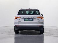 Usado Skoda Karoq Ambition 150 CV (110 kW) 2022 Blanco SUV