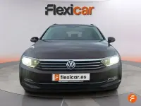 Usado VW Passat Advance 120 CV (88 kW) 2018 Verde Familiar