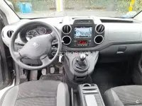 Usado Peugeot Partner Tepee Outdoor 110 CV (80 kW) 2016 Gris / plata Monovolumen
