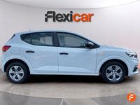 Usado Dacia Sandero Comfort 90 CV (66 kW) 2021 Blanco