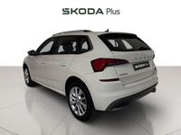 Usado Skoda Kamiq Ambition 110 CV (80 kW) 2023 Blanco SUV
