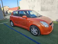 Usado Suzuki Swift GL 92 CV (67 kW) 2006 Naranja Utilitario