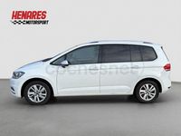 Usado VW Touran Advance 122 CV (89 kW) 2022 Blanco Monovolumen