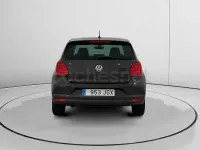 Usado VW Polo Sportline 110 CV (80 kW) 2015 Gris / plata Berlina