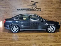 Usado Audi A4 130 CV (95 kW) 2004 Negro Berlina