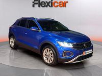 Usado VW T-Roc Life 150 CV (110 kW) 2023 Azul SUV