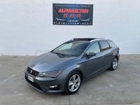 Usado Seat Leon FR 150 CV (110 kW) 2015 Gris / plata Familiar