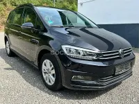 Usado VW Touran Life 150 CV (110 kW) 2023 Negro Monovolumen