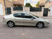 Usado Peugeot 407 Premium 136 CV (100 kW) 2007 Beige Berlina