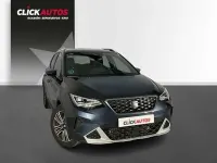Usado Seat Arona Xperience 110 CV (80 kW) 2023 Gris SUV