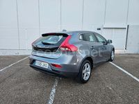 Usado Volvo V40 Momentum 115 CV (84 kW) 2015 Gris / plata Berlina