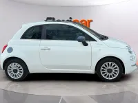 Usado Fiat 500 Dolcevita 71 CV (52 kW) 2023 Amarillo Berlina
