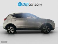 Usado MG ZS 106 kW (145 CV) 2023 Plateado SUV