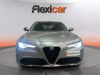 Usado Alfa Romeo Giulia Ti 200 CV (147 kW) 2021 Gris Berlina