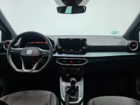 Usado Seat Arona Xperience 116 CV (85 kW) 2025 Gris SUV