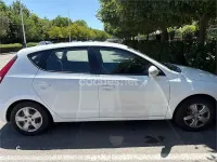 Usado Hyundai i30 Comfort 109 CV (80 kW) 2010 Blanco Berlina